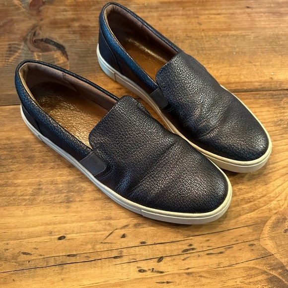 Frye Pewter Slip-On Shoes Size 9.5 - Picture 2 of 9